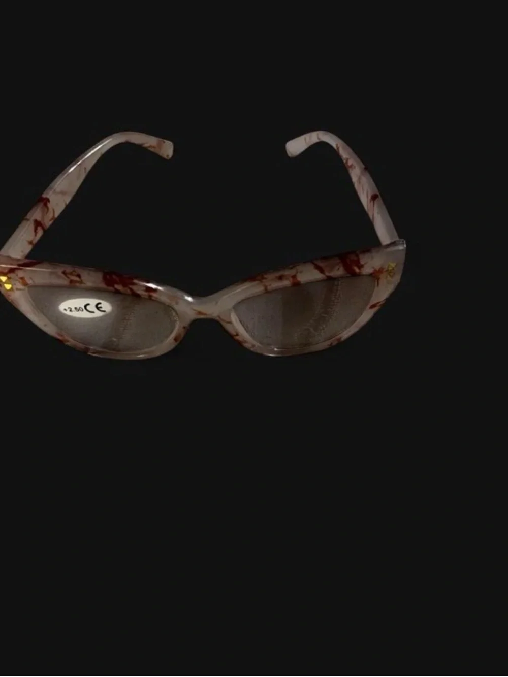Cat-Eye Reading Glasses in Tortoiseshell - +2.50